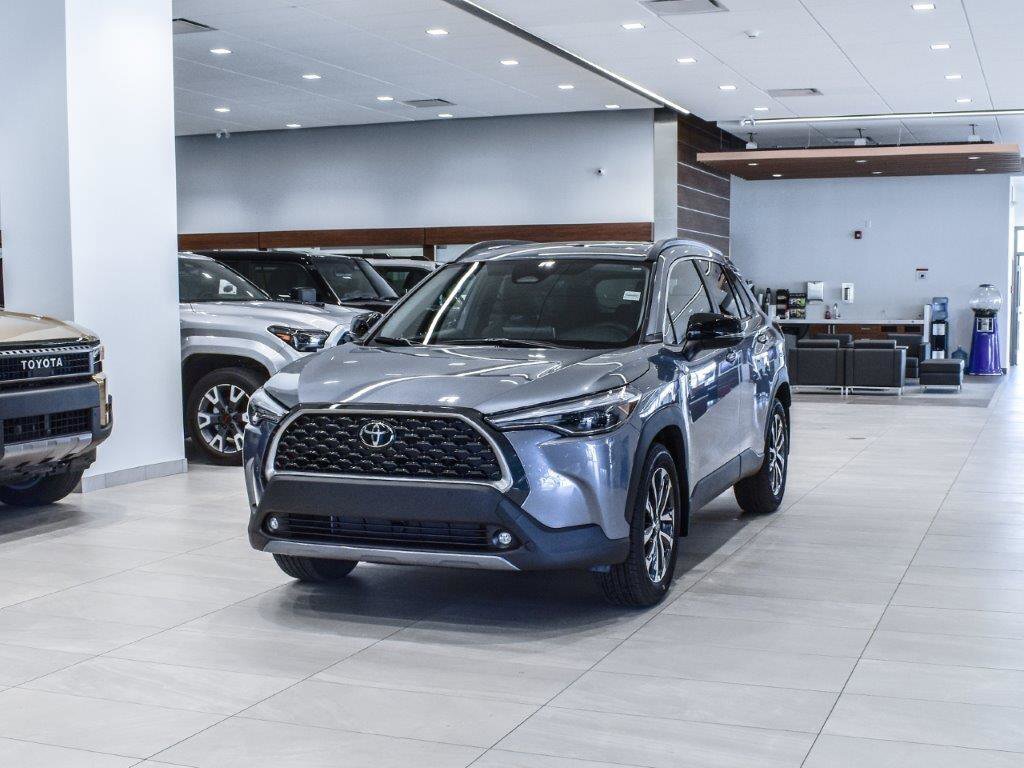 2025 Toyota Corolla Cross XLE AWD