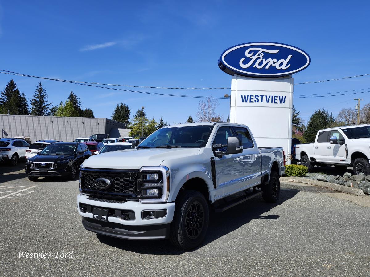 2025 Ford F-350 XLT PREMIUM PACKAGE 4X4 7.3L BLACK APPEARANCE