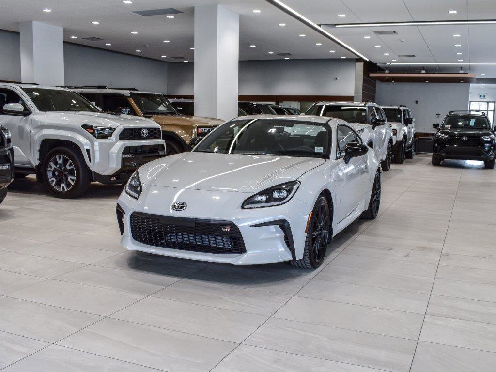 2025 Toyota GR86 Premium MT