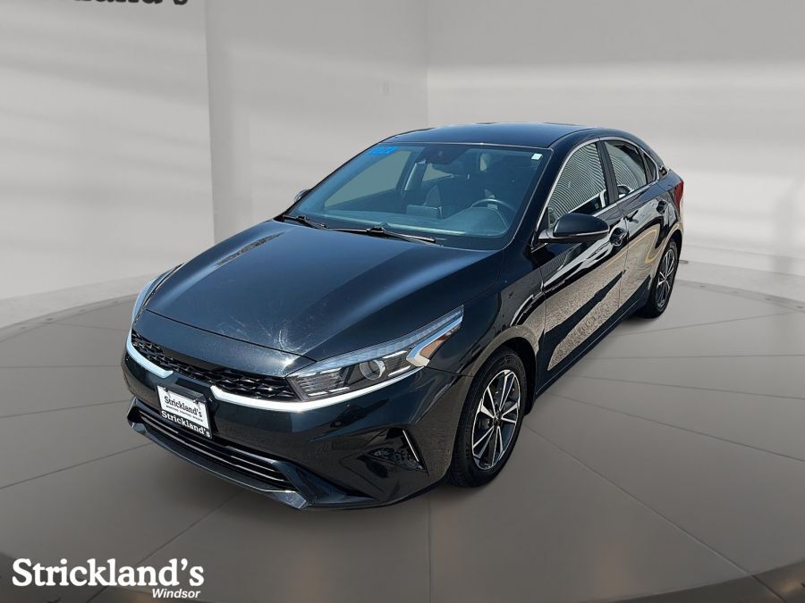 2022 Kia Forte EX 