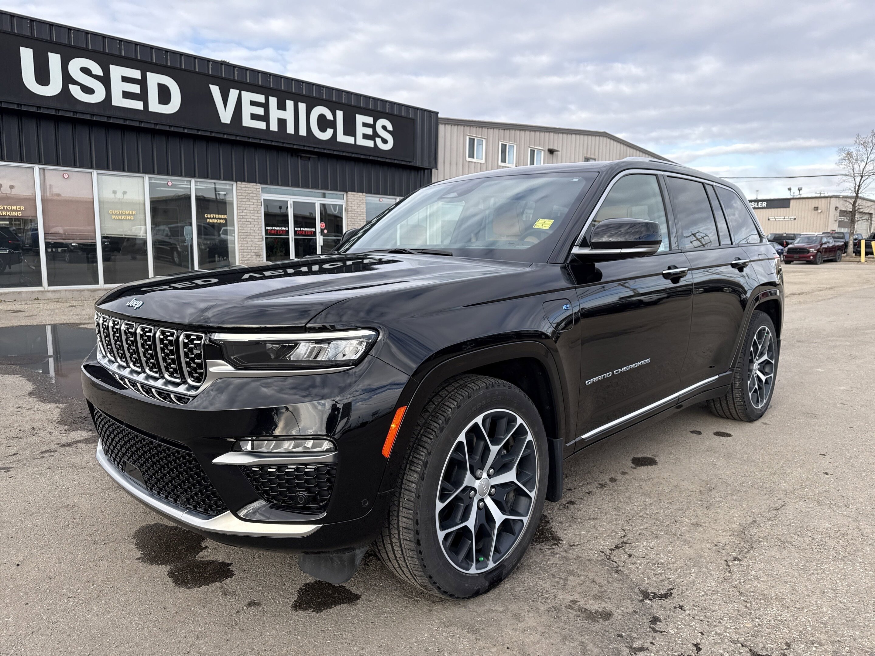 2023 Jeep Grand Cherokee 4xe Summit