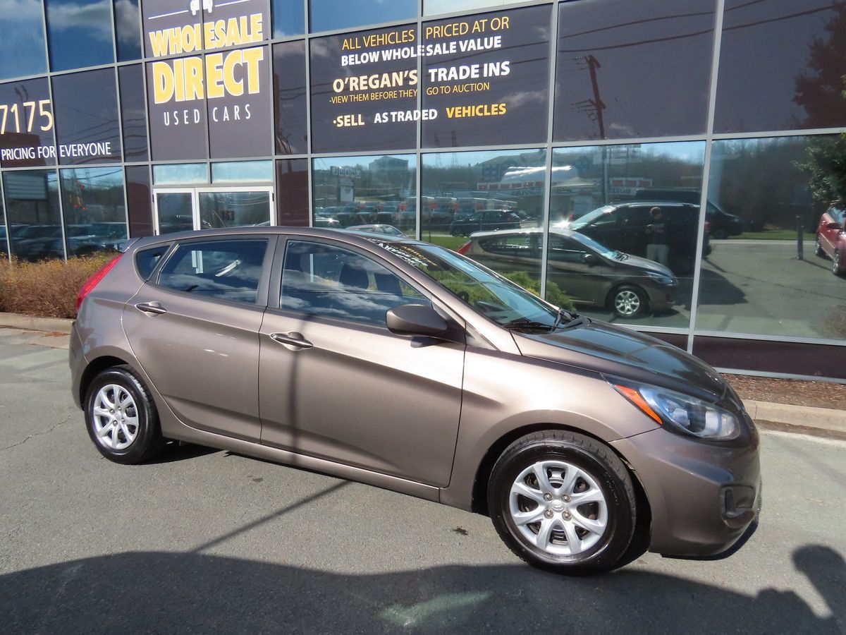 2013 Hyundai Accent GL