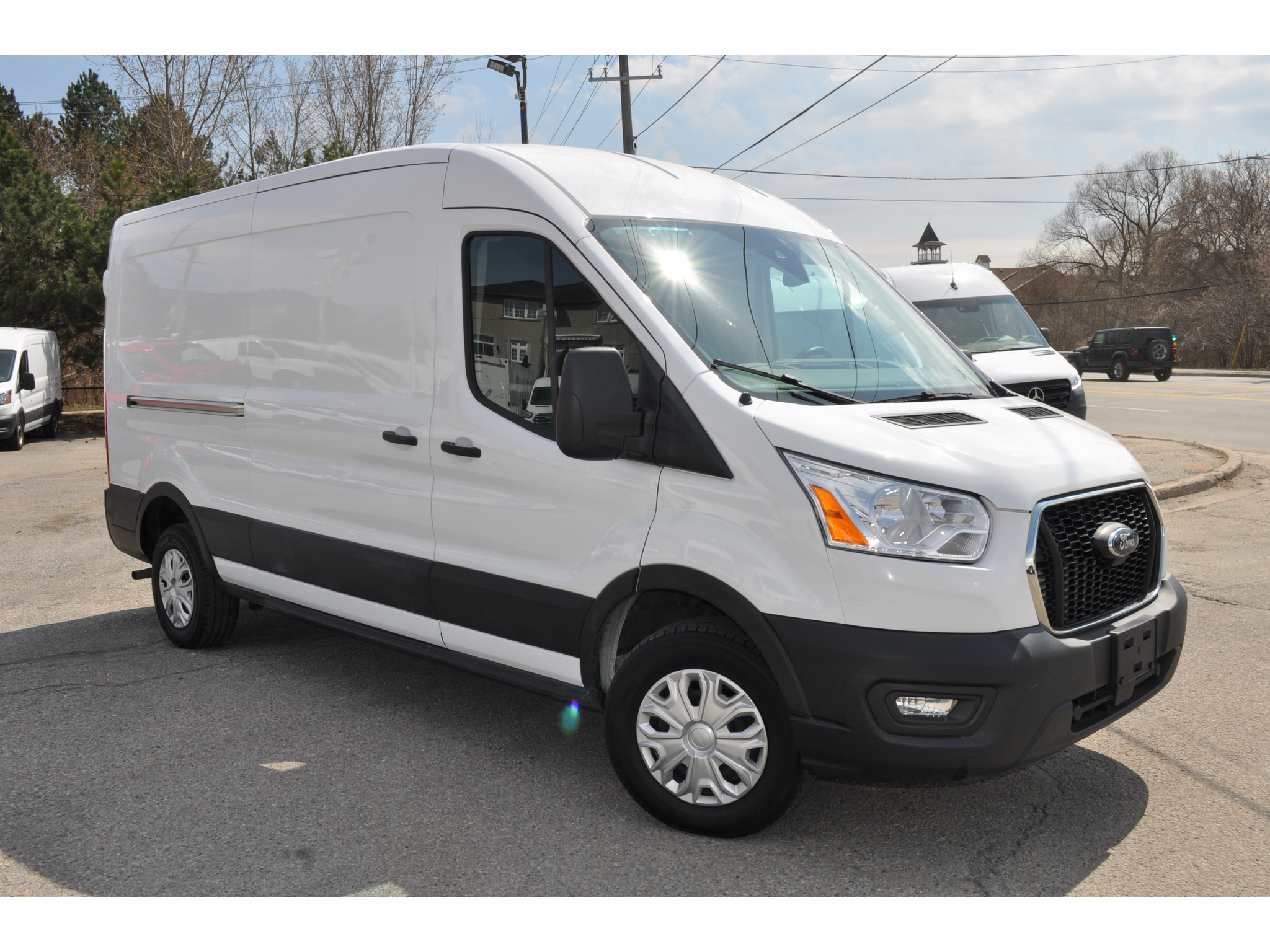 2022 Ford Transit Cargo Van