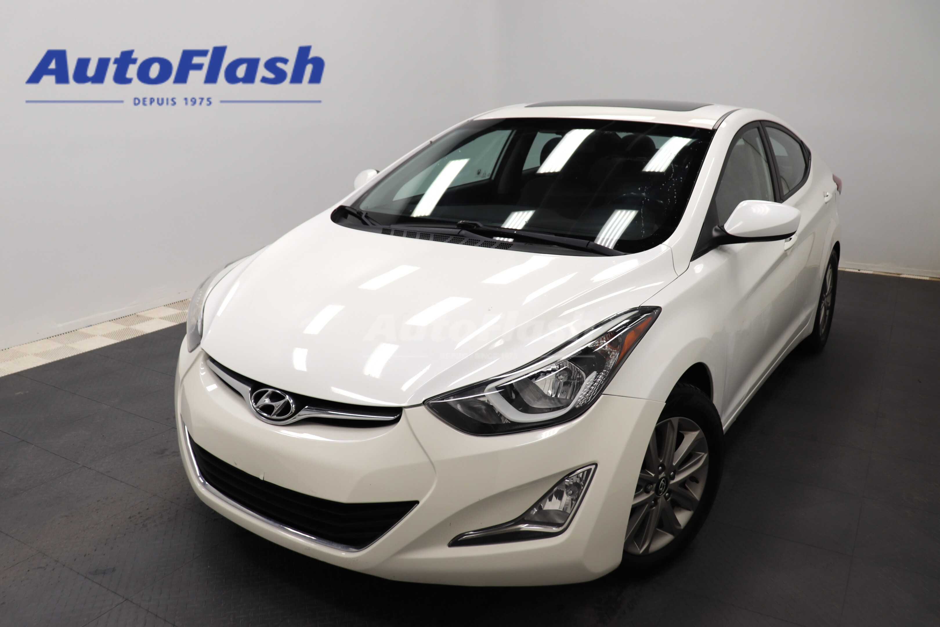 2014 Hyundai Elantra GLS 1.8L, BLUETOOTH, DEMARREUR, TOIT OUVRANT