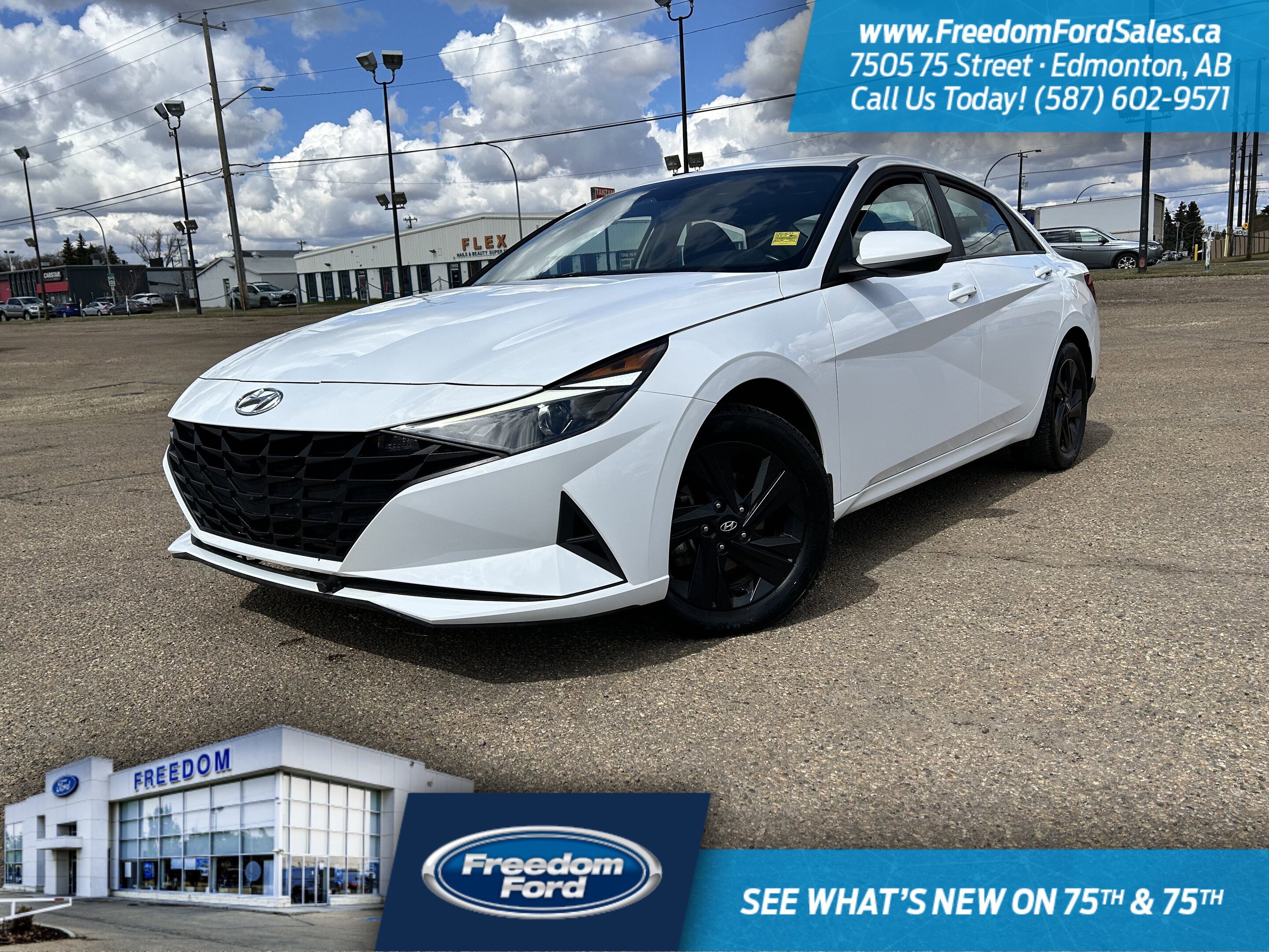 2023 Hyundai Elantra Preferred | CarPlay | Heated Seats | Rem Keyless E