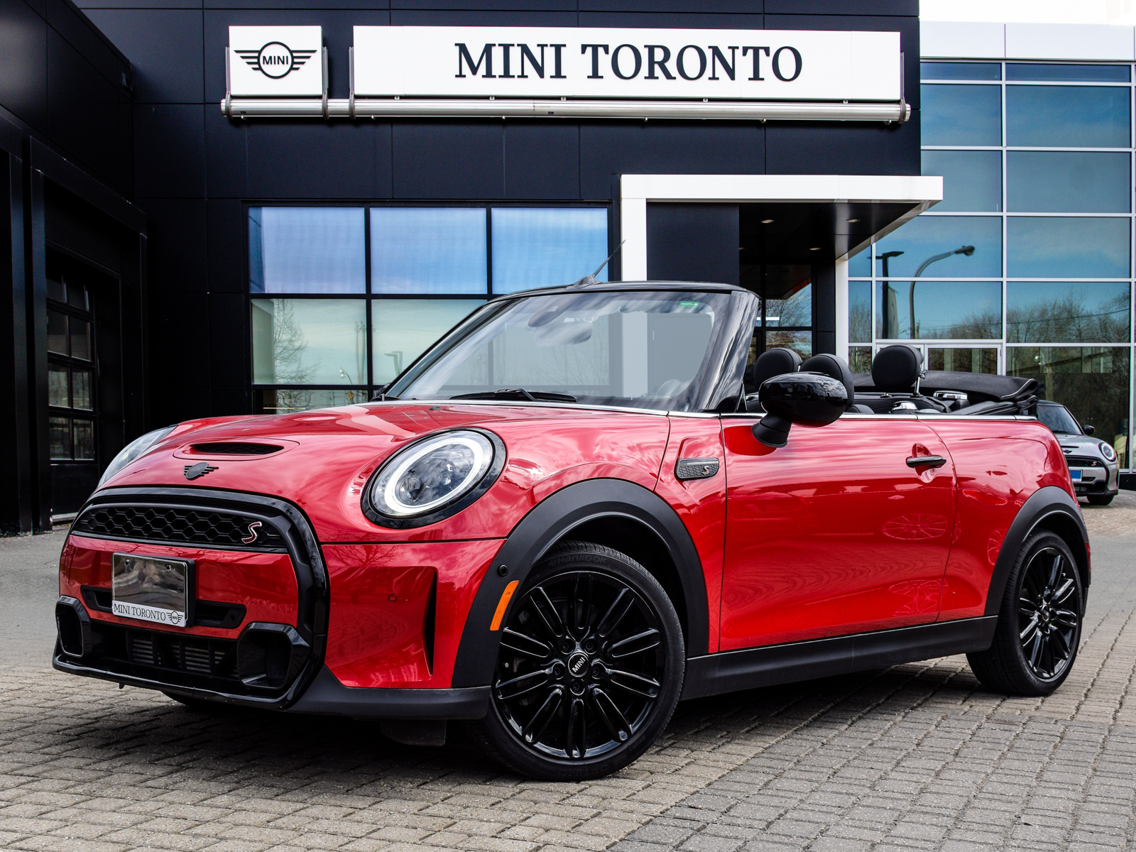 2023 MINI Convertible S | CPO | HUD | Carplay | Nav | No Accidents
