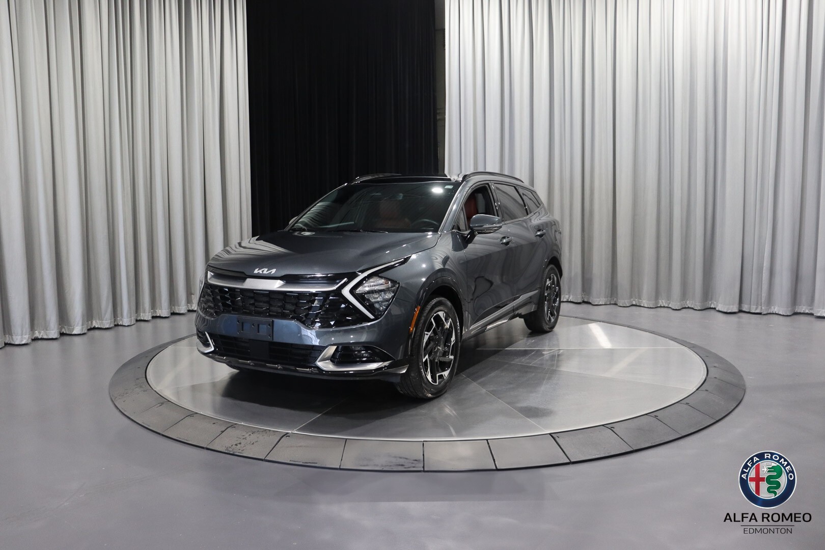 2023 Kia Sportage EX Premium w/Red Interior