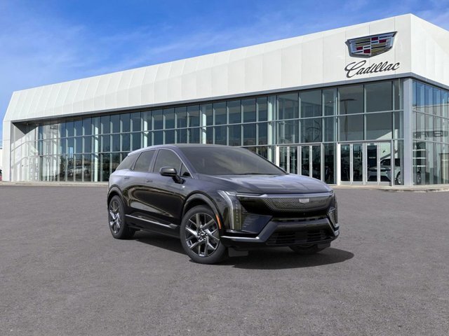 2025 Cadillac OPTIQ Luxury 1