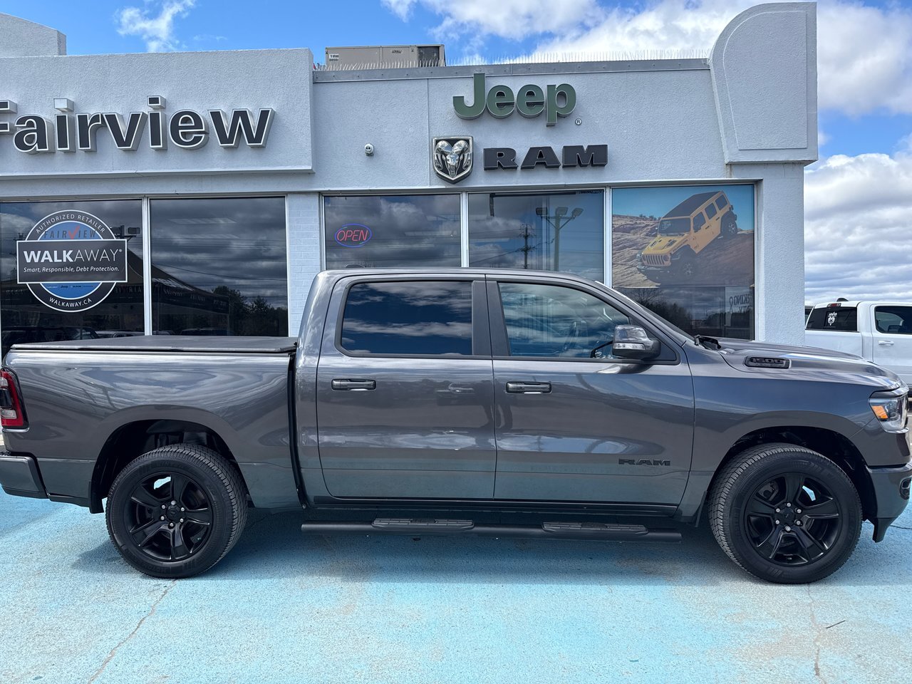 2022 Ram 1500 Sport 12 inch screen, tow, package navigation, etc