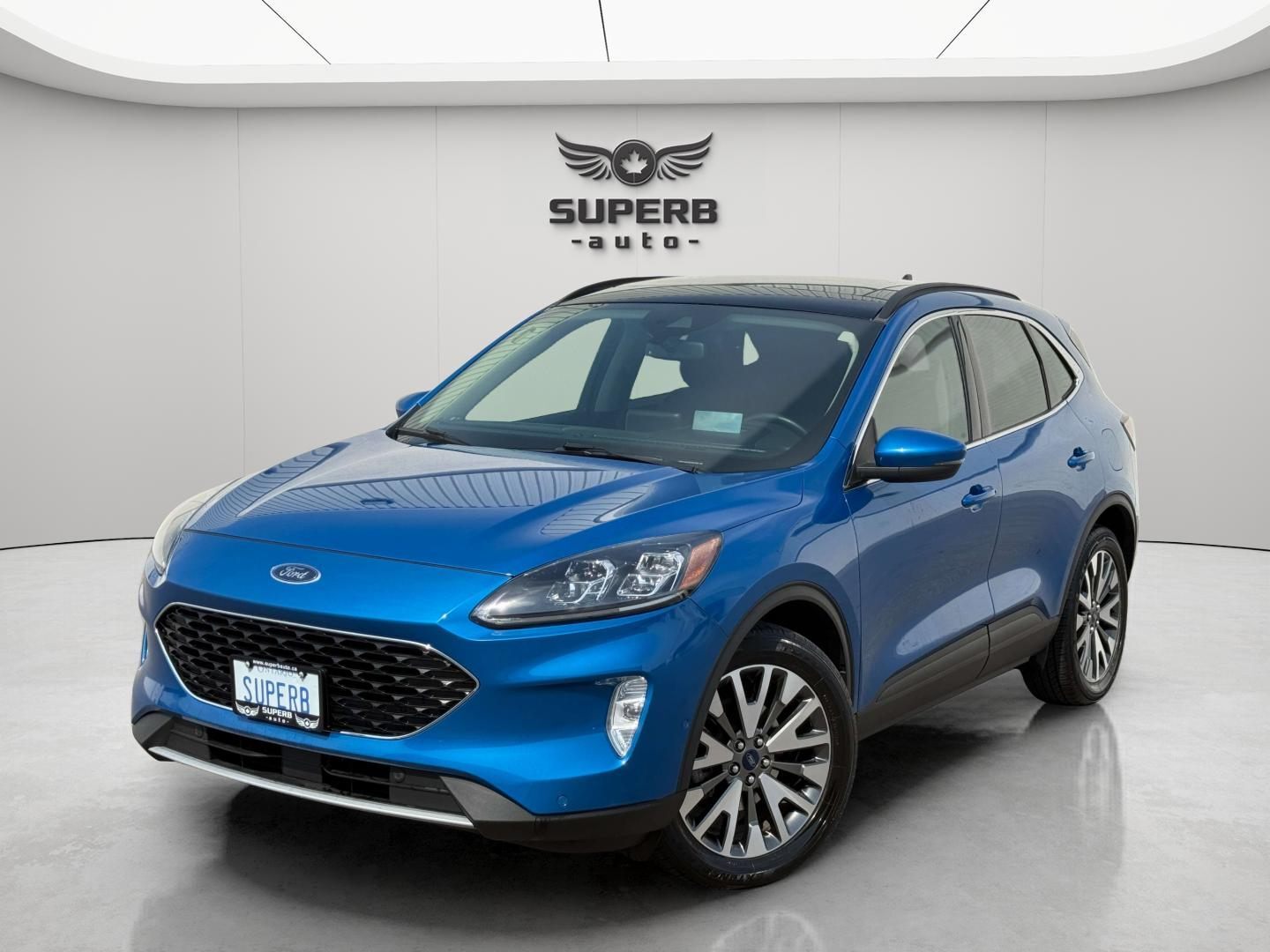 2020 Ford Escape TITANIUM |  AWD | NO ACCIDENT | HEAD-UP DISPLAY | 
