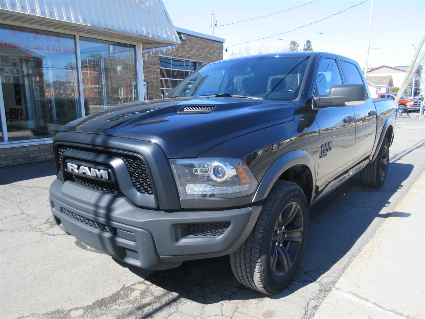 2022 Ram 1500 Classic Warlock Crewcab *V6 PENTASTAR*