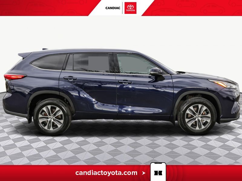 2022 Toyota Highlander XLE - BAS KM - TOIT OUVRANT - VOLANT CHAUFFANT - C