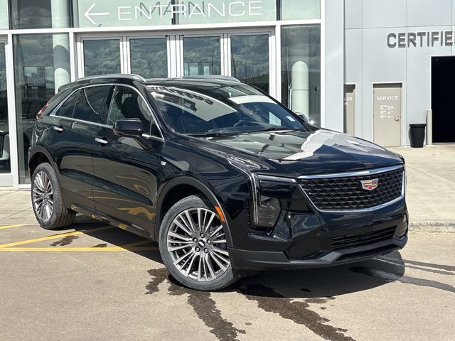 2025 Cadillac XT4 AWD Premium Luxury