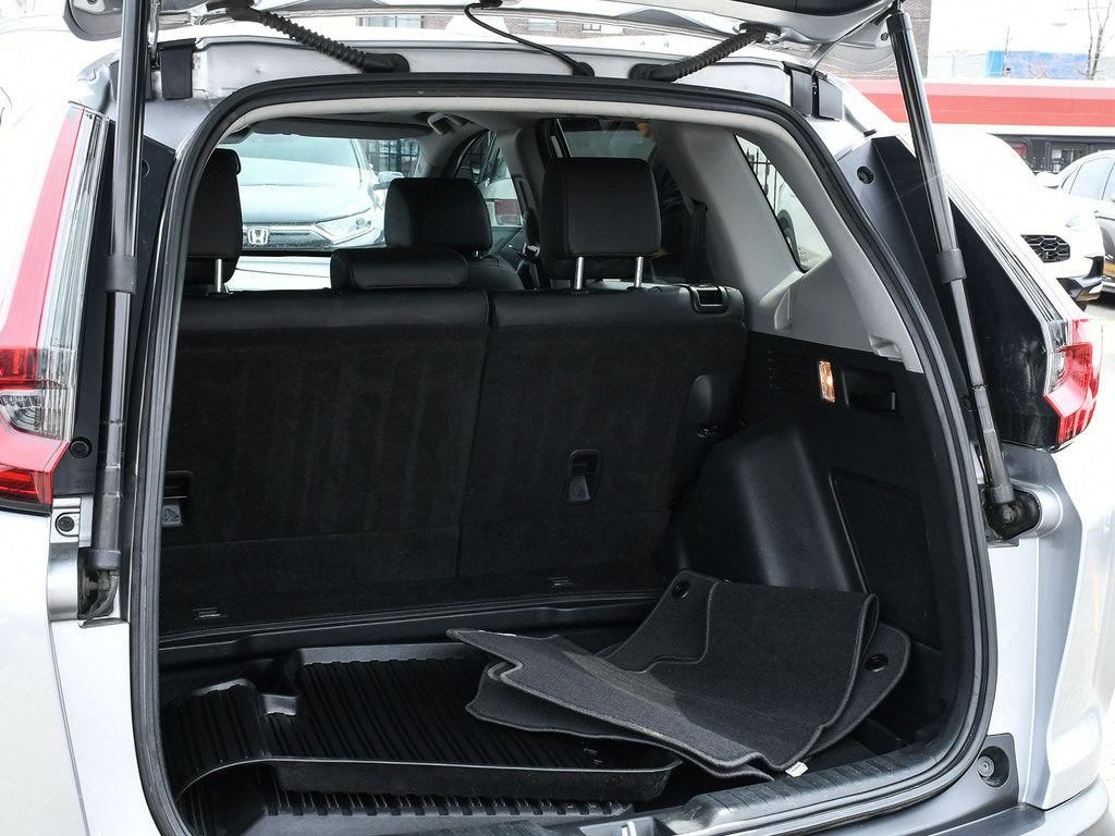 2022 Honda CR-V Touring, Toronto, Cash