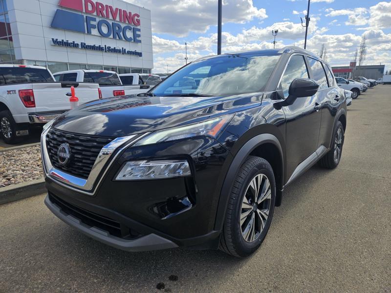 2023 Nissan Rogue SV Moonroof