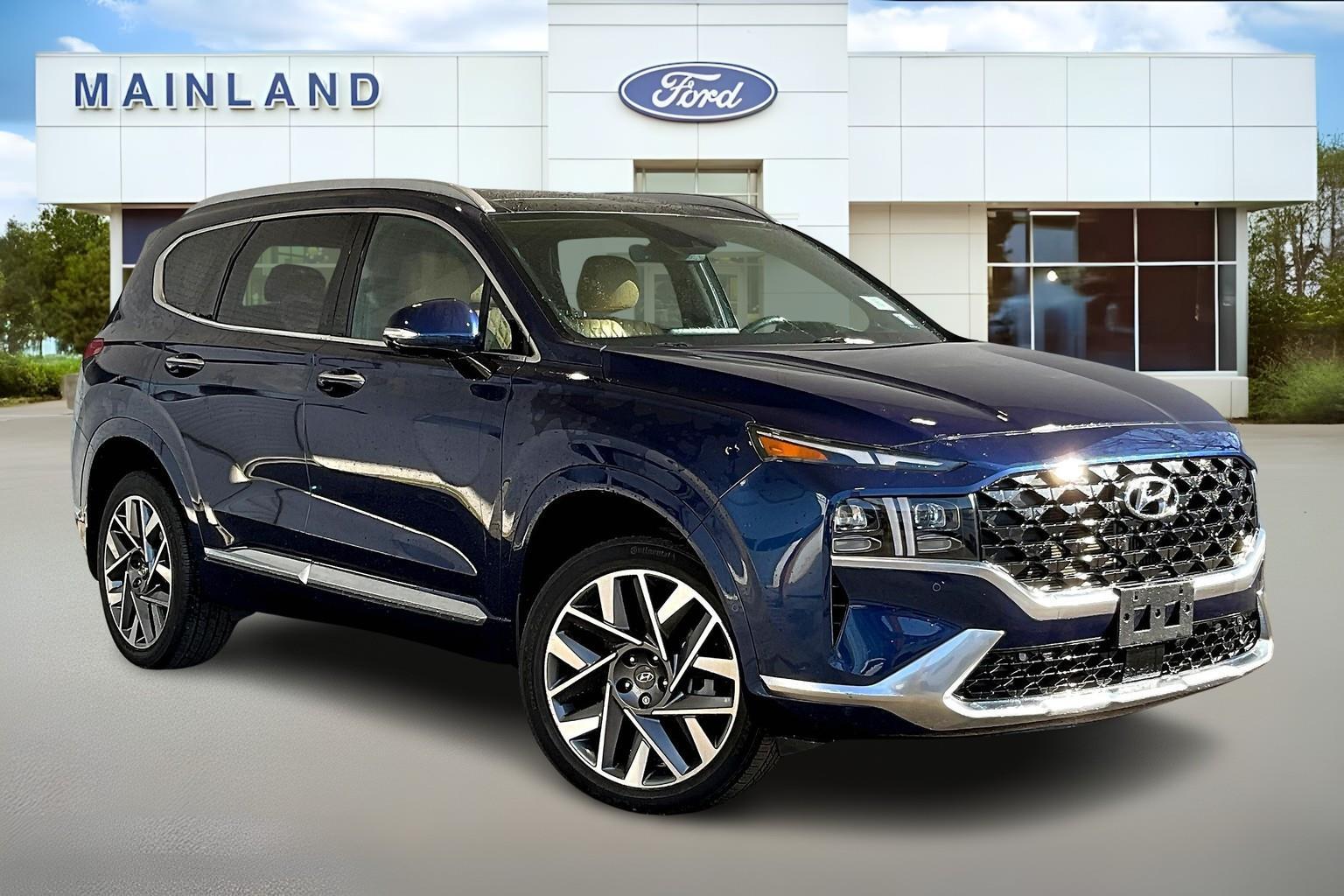 2022 Hyundai Santa Fe AWD | LOCALLY OWNED AND SERVICED