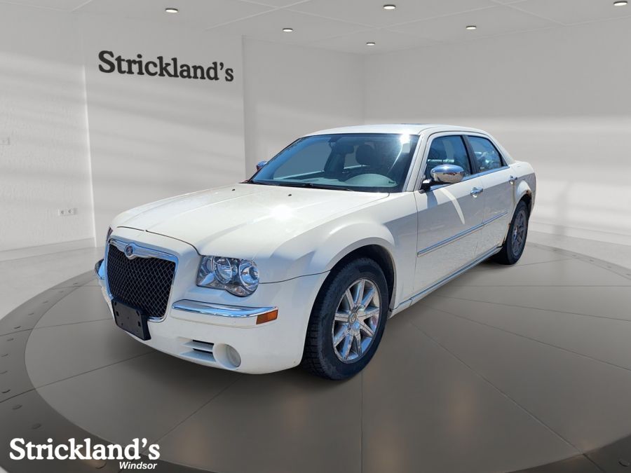 2010 Chrysler 300 LIMITED SEDAN 