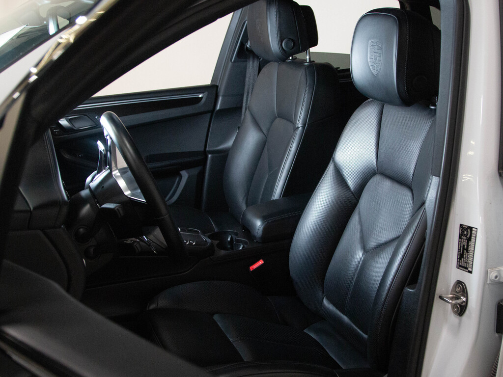 2018 Porsche Macan GTS, Toronto, Cash