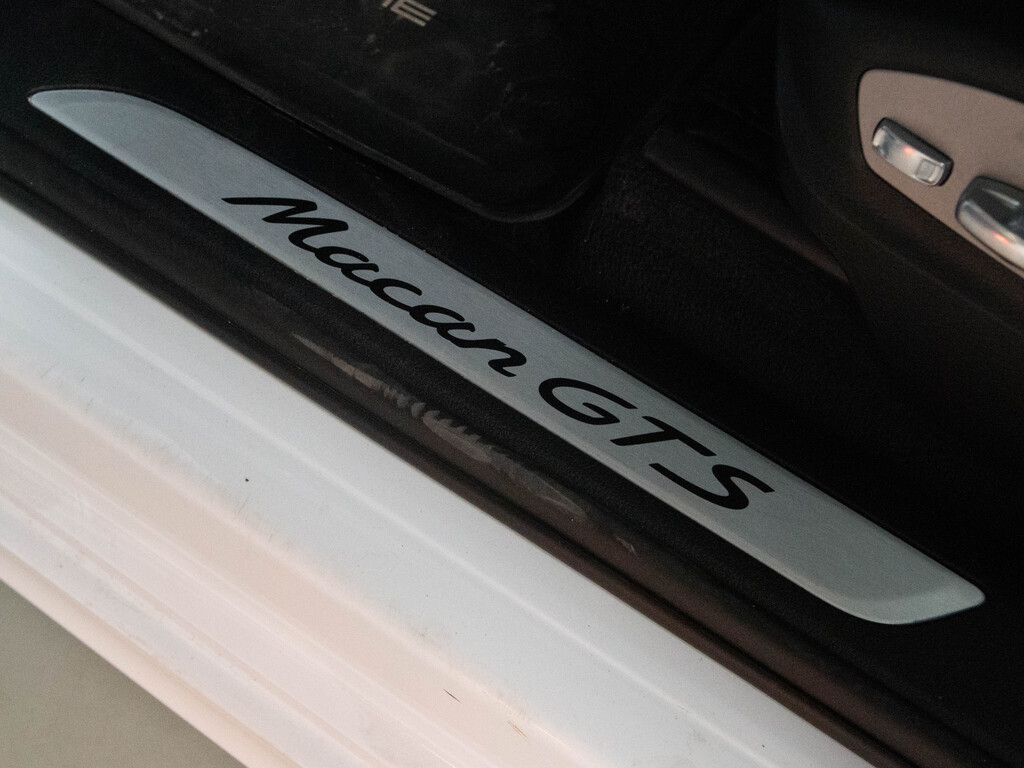 2018 Porsche Macan GTS, Toronto, Cash
