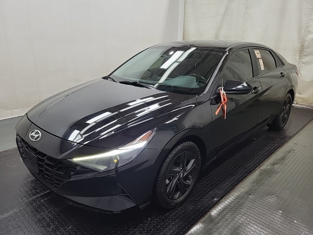 2022 Hyundai Elantra Preferred, BACKUPCAM, B.SPOT, LANEDEPARTURE, COLLI