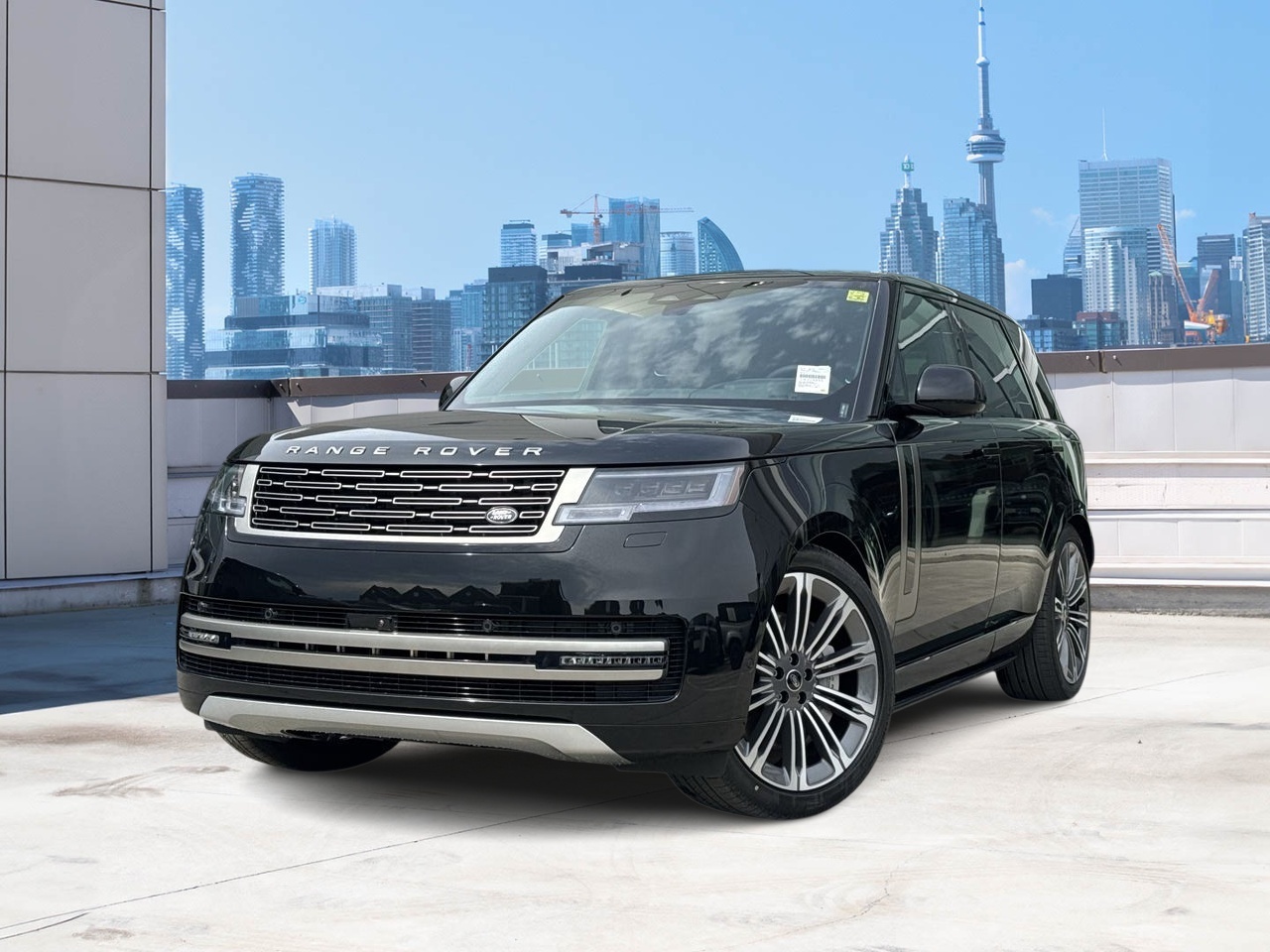 2025 Land Rover Range Rover P530 SE SWB