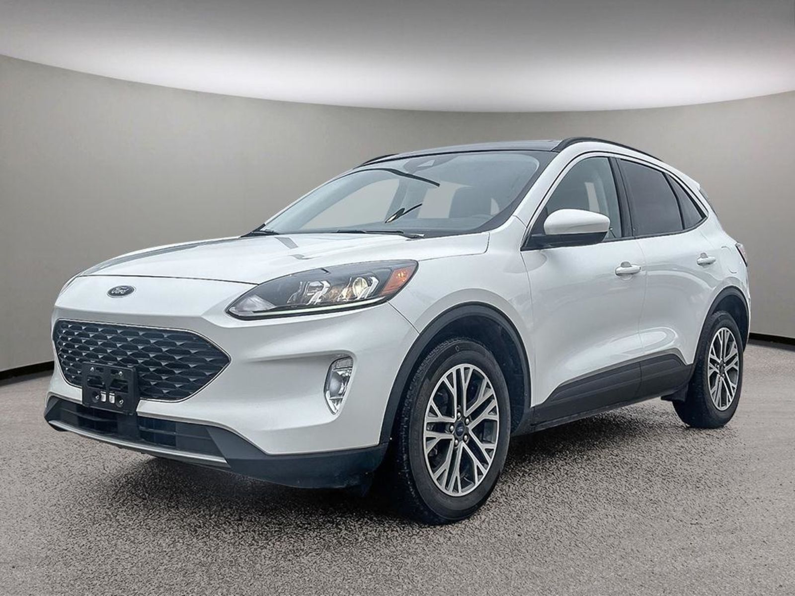 2022 Ford Escape SEL | AWD | Panoramic Sunroof | Heated Front Seats