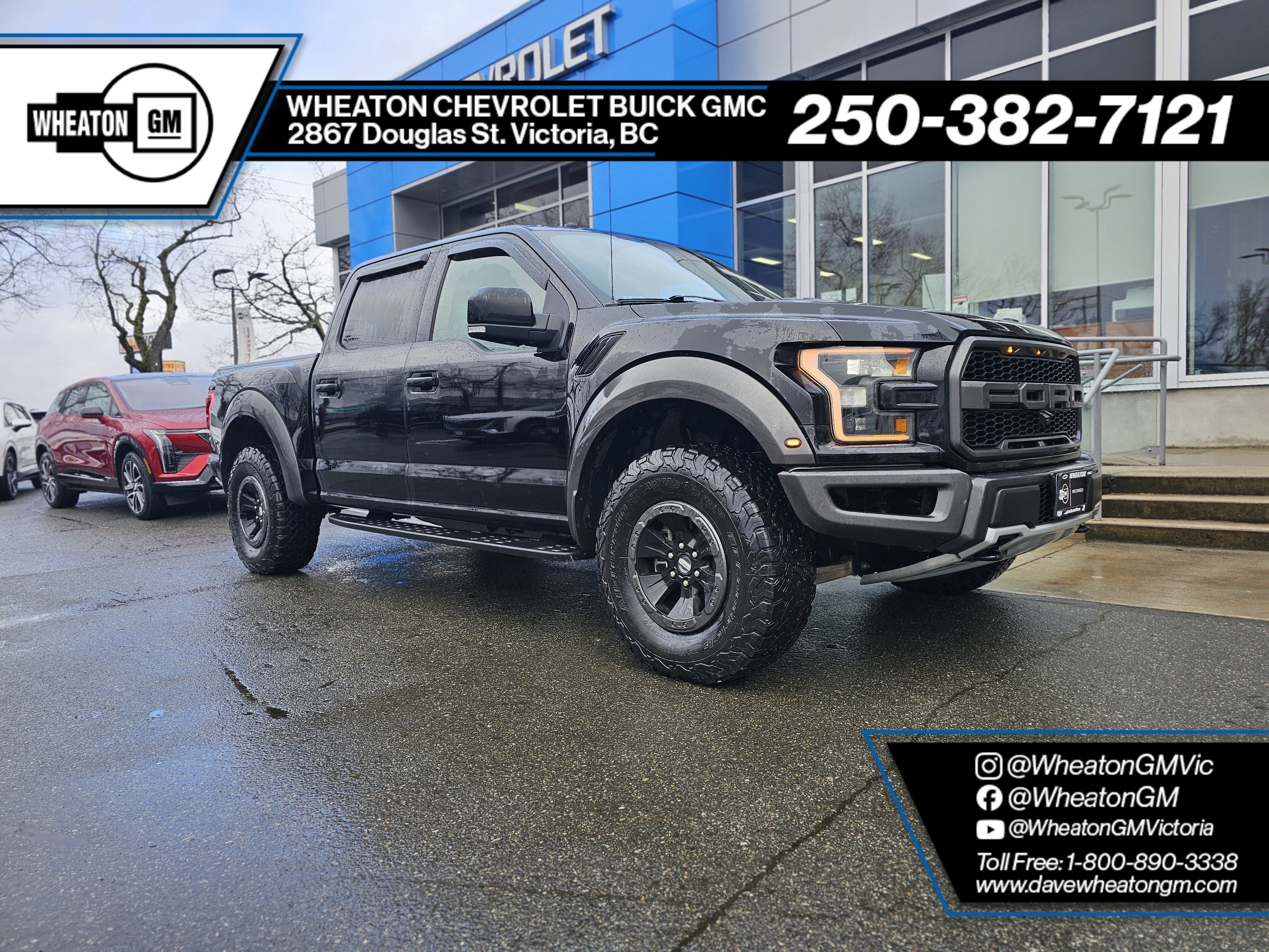 2017 Ford F-150 Raptor SuperCrew 4WD | ECOBOOST 3.5L V6 | MOONROOF