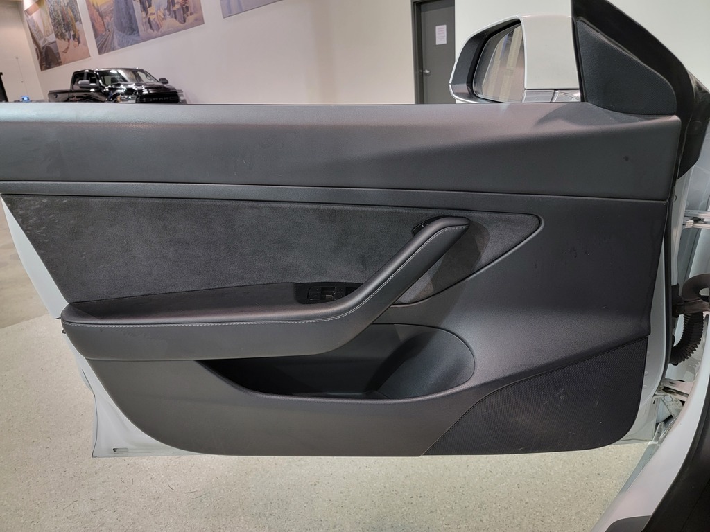 Tesla Model 3 2020 Tesla Model 3 2020