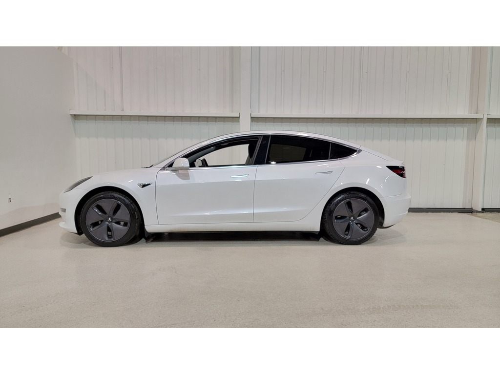 Tesla Model 3 2020 Tesla Model 3 2020