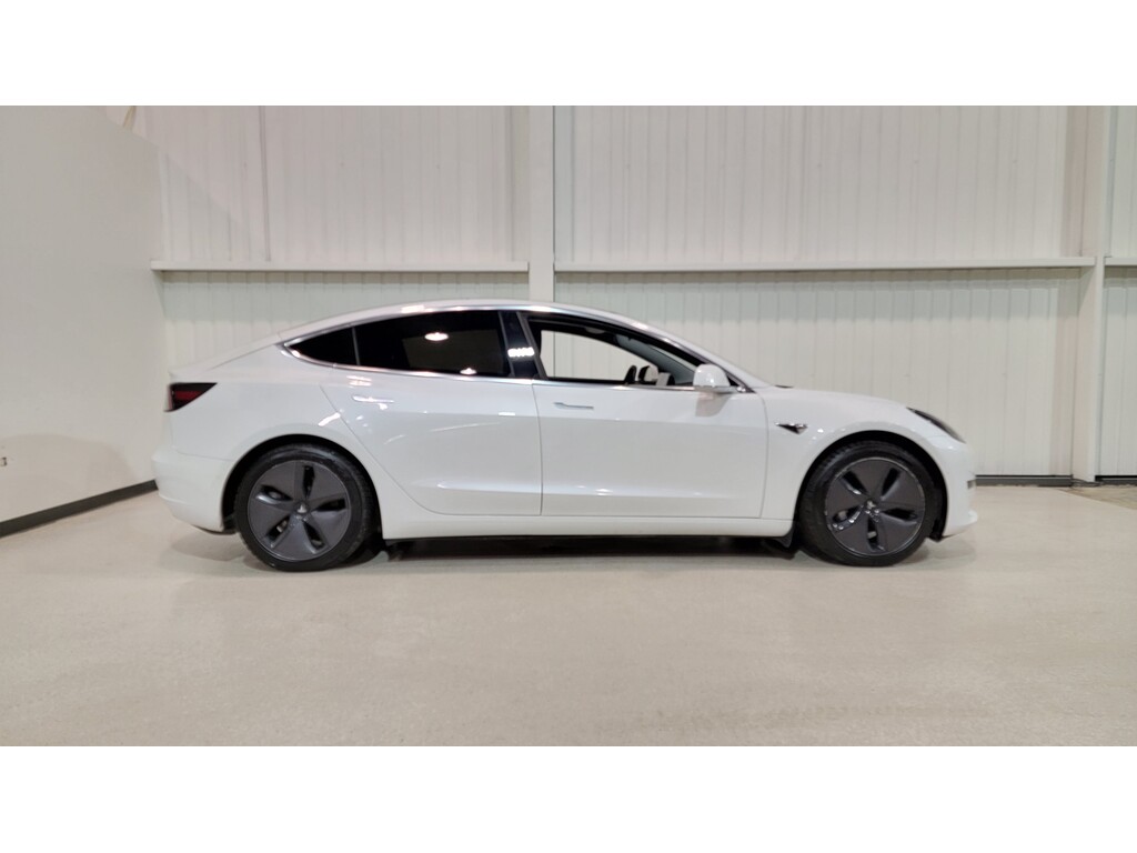 Tesla Model 3 2020 Tesla Model 3 2020