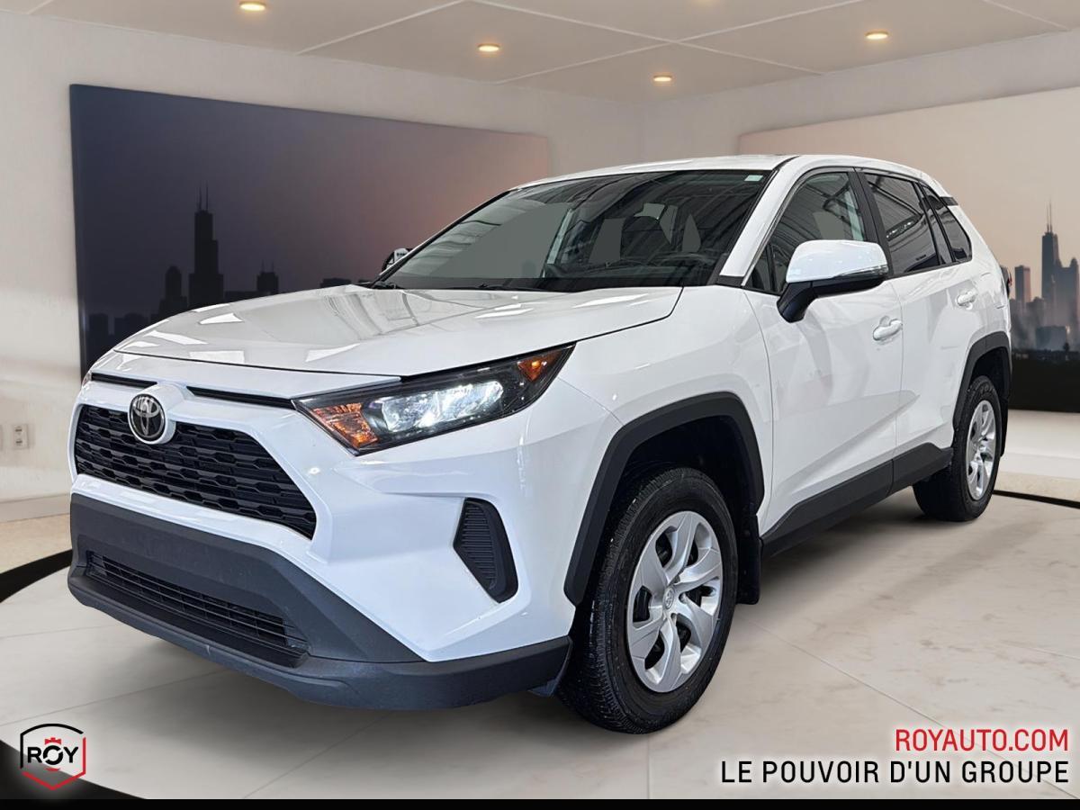 2022 Toyota RAV4 LE AWD
