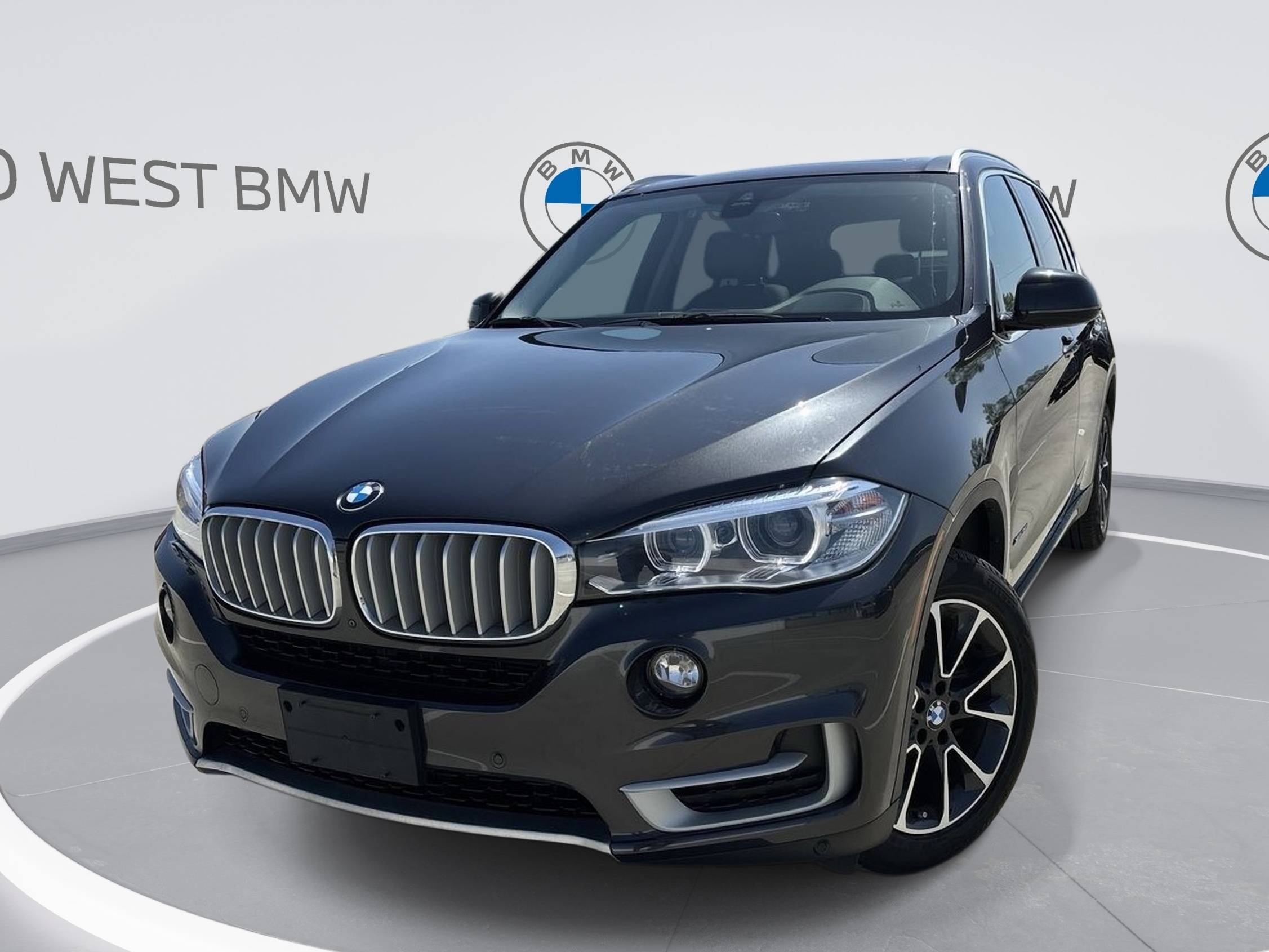 2016 BMW X5 xDrive35i | LowKM | EnhancedPkg | 2 tire sets