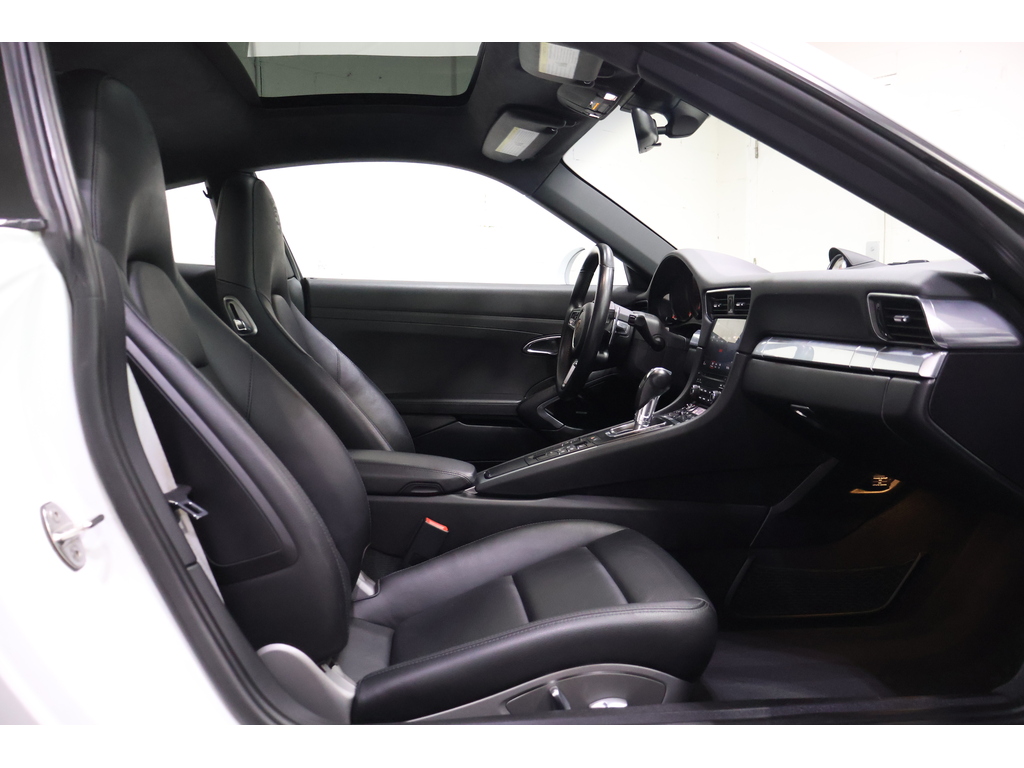 2018 Porsche 911 Carrera 4S, Toronto, Cash