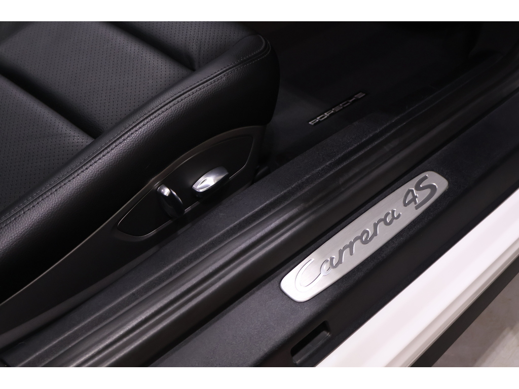 2018 Porsche 911 Carrera 4S, Toronto, Cash