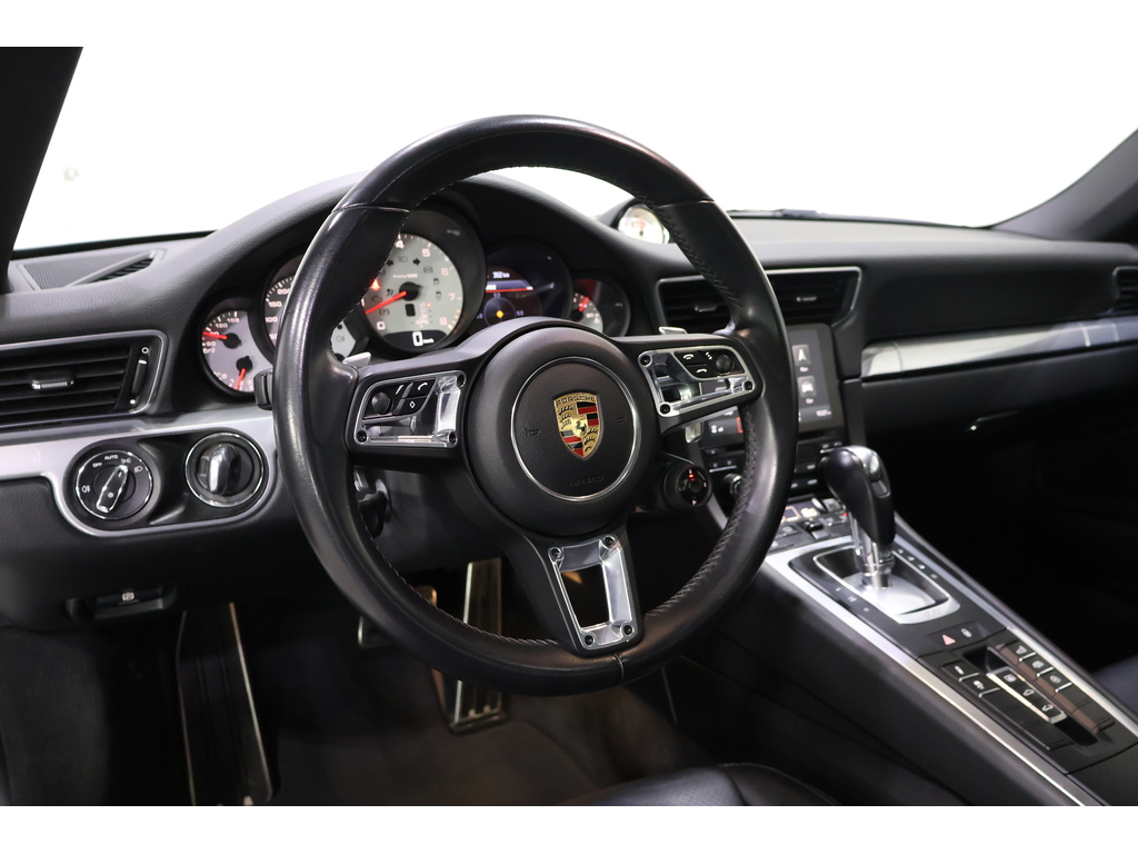 2018 Porsche 911 Carrera 4S, Toronto, Cash