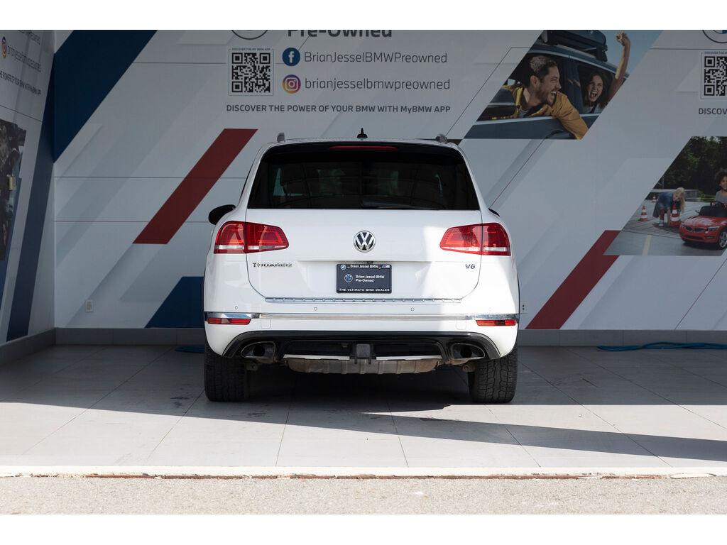 2017 Volkswagen Touareg 3.6L Execline, Vancouver, Cash