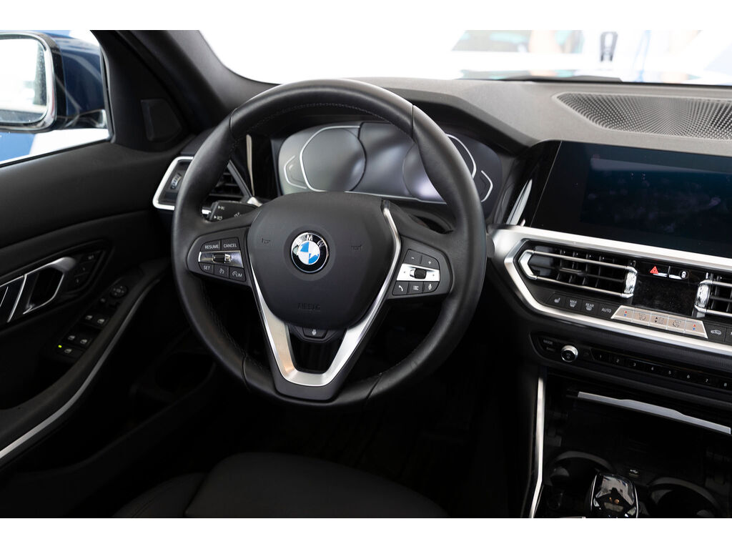 2021 BMW 330i xDrive, Vancouver, Cash