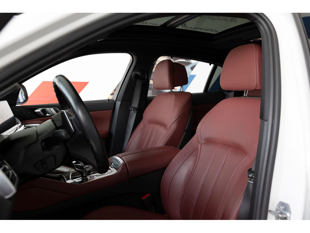 2022 BMW X6 xDrive40i, Vancouver, Cash