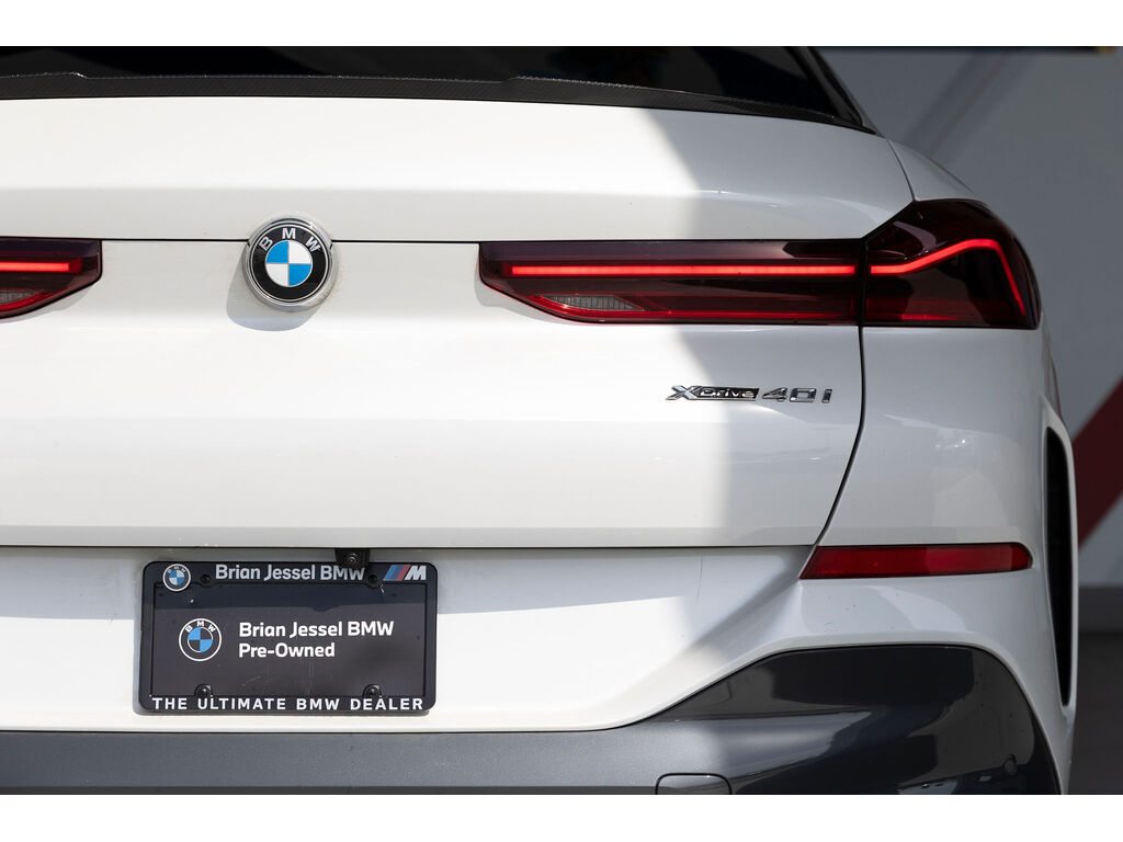 2022 BMW X6 xDrive40i, Vancouver, Cash