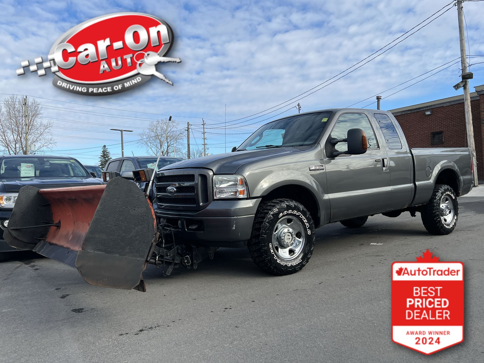 2006 Ford F-250 XLT 4x4 | PLOW TRUCK | 8-FT WESTERN PLOW |LOW KMS!