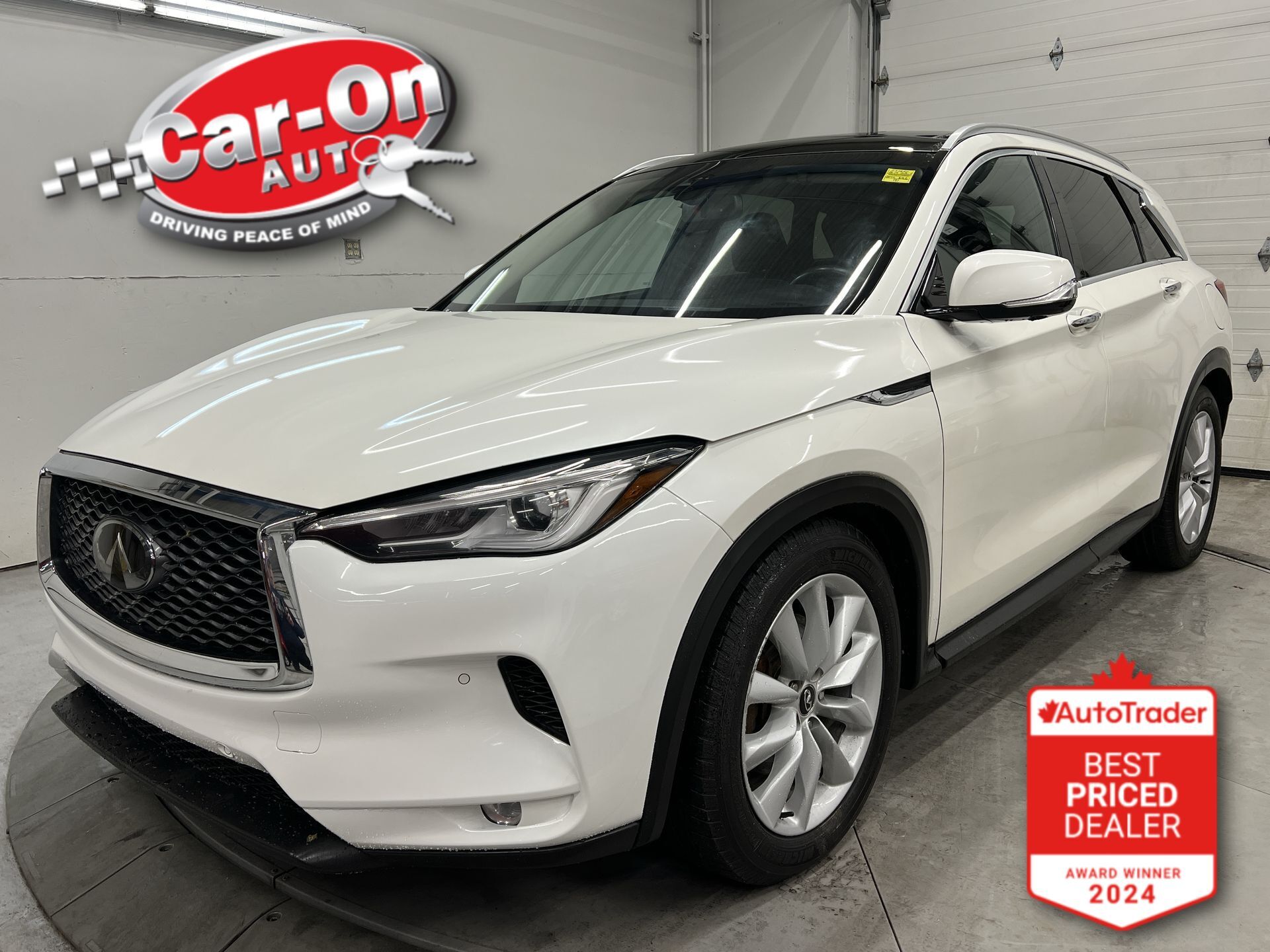 2019 Infiniti QX50 ESSENTIAL AWD| PANO ROOF |LEATHER |NAV |BLIND SPOT