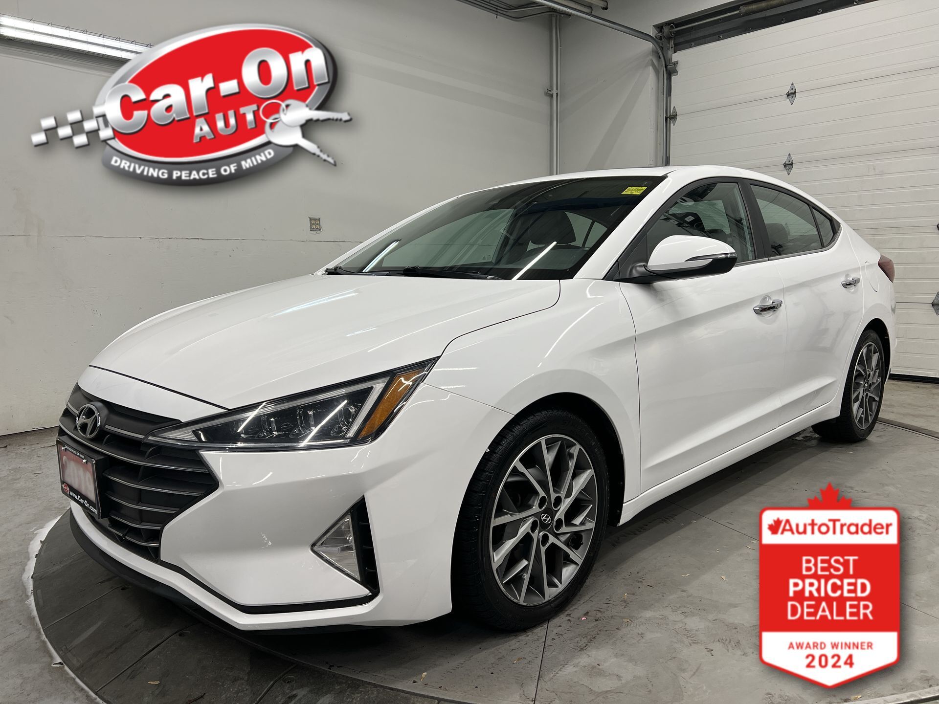 2019 Hyundai Elantra ULTIMATE | LEATHER |SUNROOF |NAV |CARPLAY |LOW KMS
