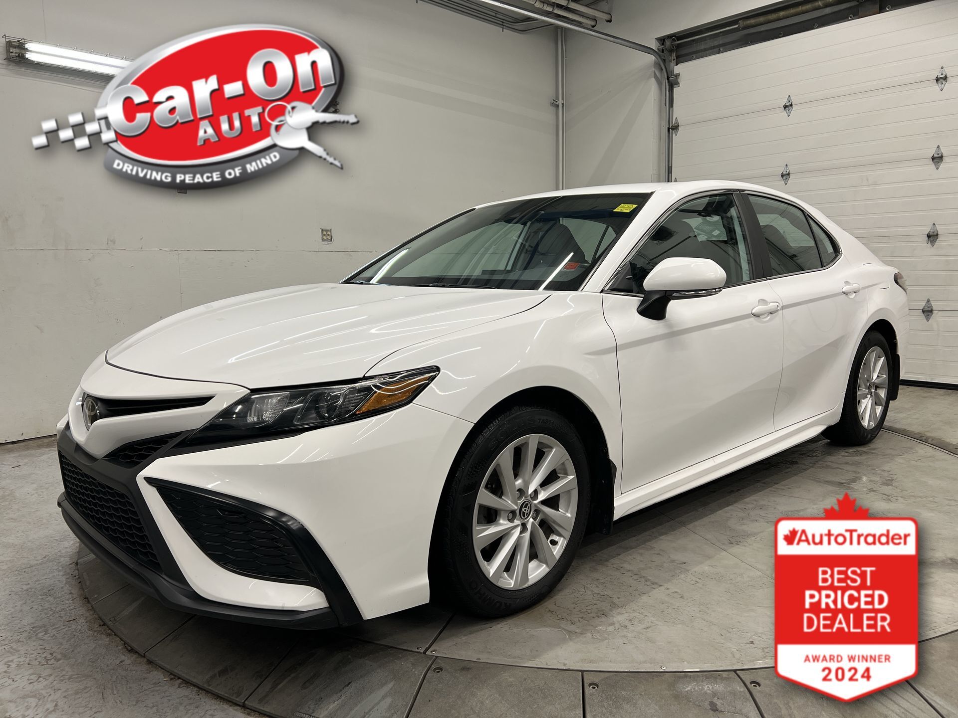 2021 Toyota Camry SE | HTD LEATHER | CARPLAY/AUTO | SAFETYSENSE