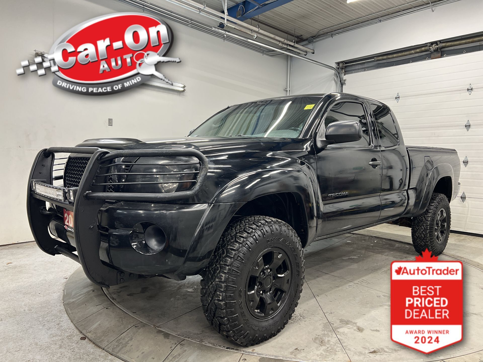 2011 Toyota Tacoma SR5 4x4 | LOW KMS! | TONNEAU | ALLOYS | A/C