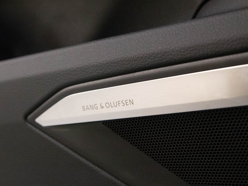 2024 Audi Q8 e-tron BANG OLUFSEN   21 WHEELS   PANO, Toronto, Cash