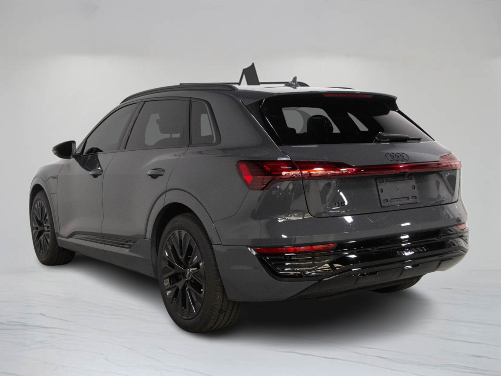 2024 Audi Q8 e-tron BANG OLUFSEN   21 WHEELS   PANO, Toronto, Cash
