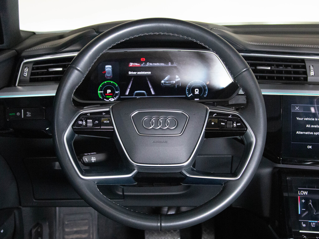 2024 Audi Q8 e-tron BANG OLUFSEN   21 WHEELS   PANO, Toronto, Cash
