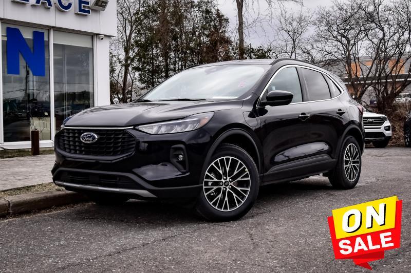 2025 Ford Escape PHEV  • HYBRID • NAV • PARK ASSIST • HEATED SEATS