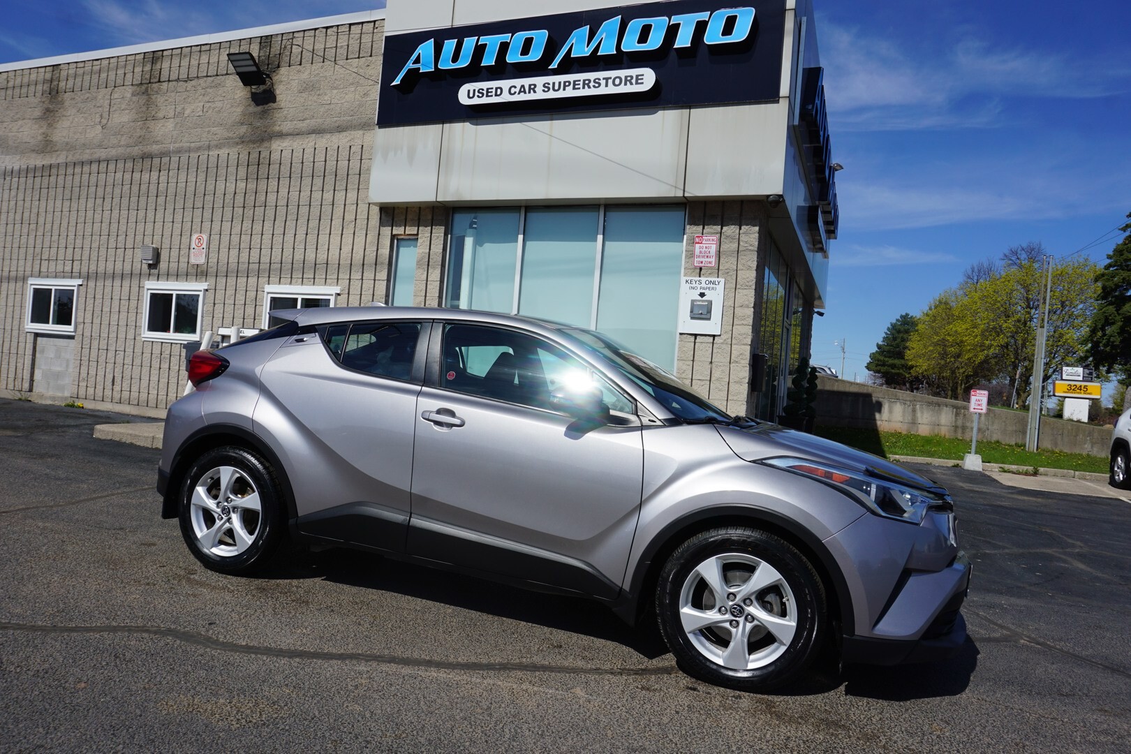 2018 Toyota C-HR XLE CERTIFIED *FREE ACCIDENT* CAMERA BLUETOOTH HEA