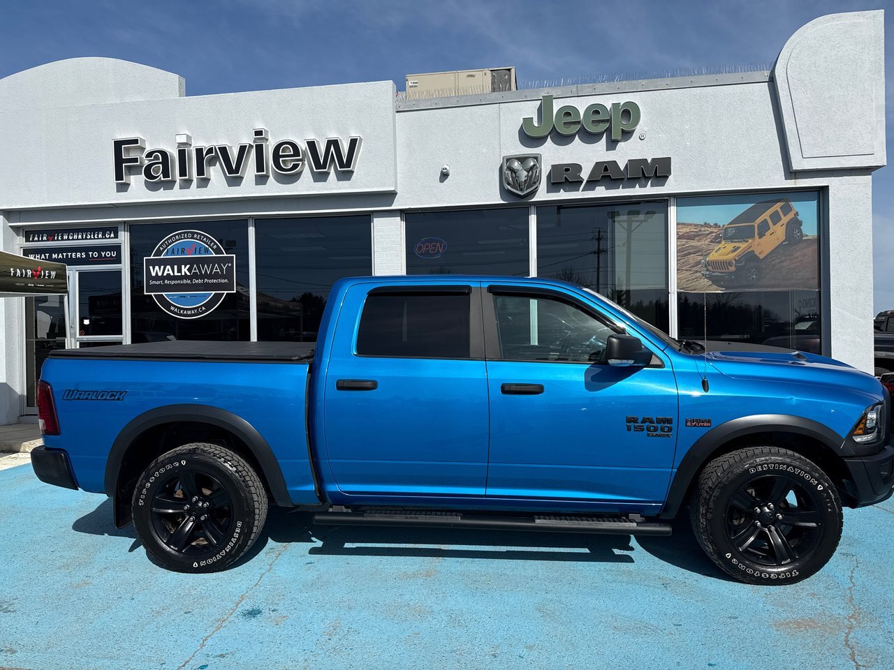 2021 Ram 1500 Classic Warlock Heated seat heated CarPlay 20 inch wheels 